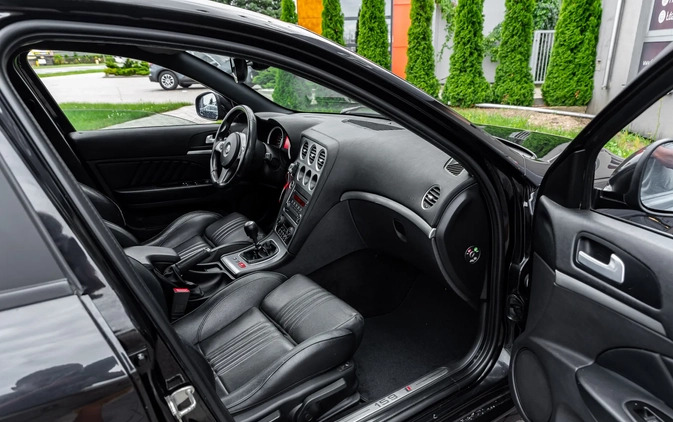 Alfa Romeo 159 cena 28800 przebieg: 219000, rok produkcji 2010 z Zdzieszowice małe 562